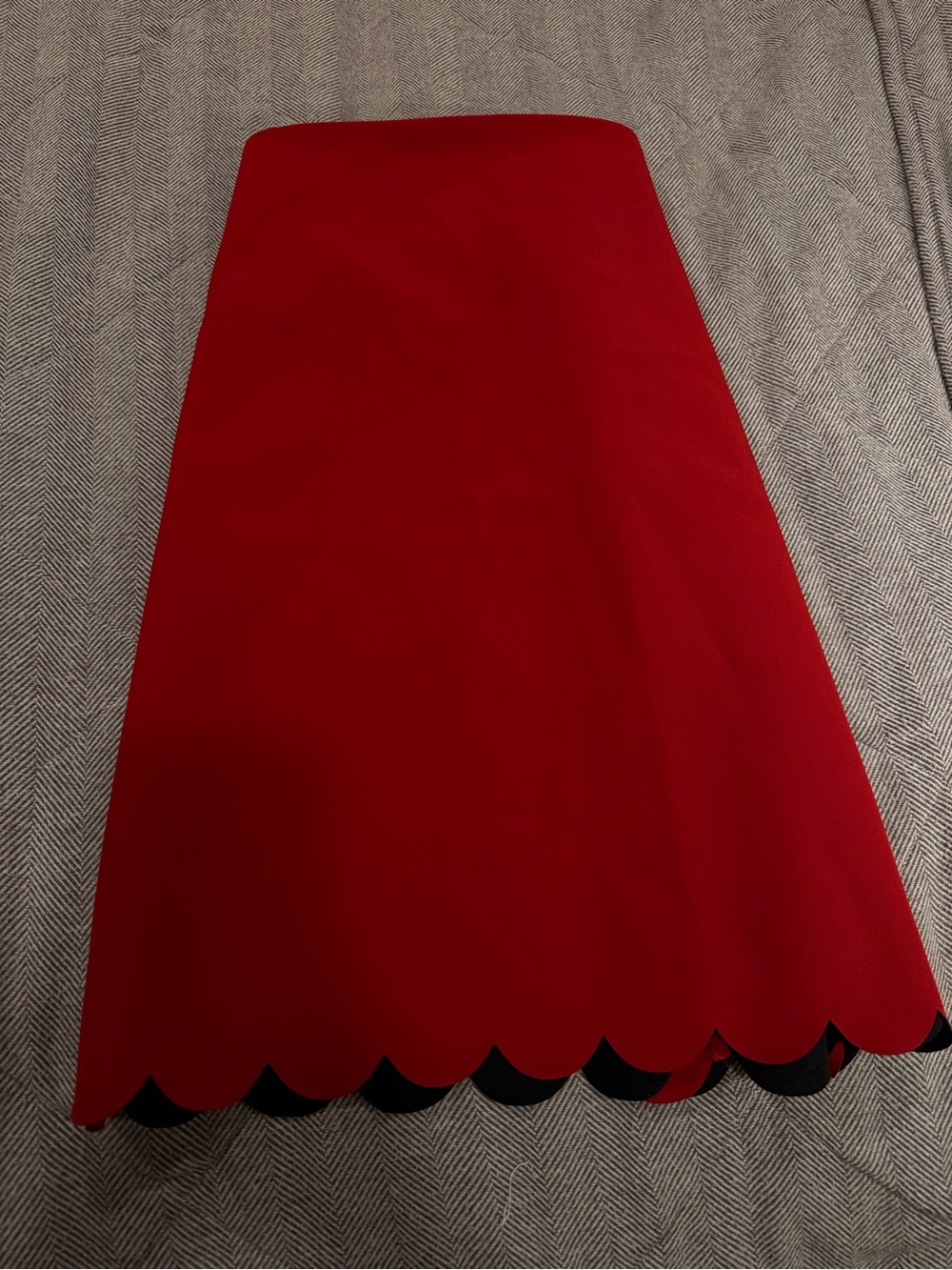 Banana Republic Red Scallop-Hem Pencil Skirt